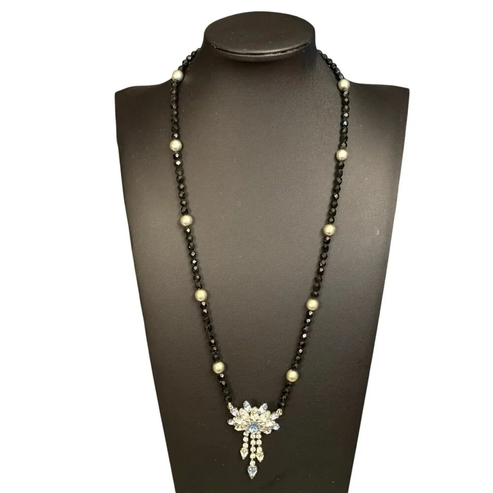 VTG Necklace Blue Black Clear Glass Faceted Bead‎ Pendant Prong Set Silver Tone